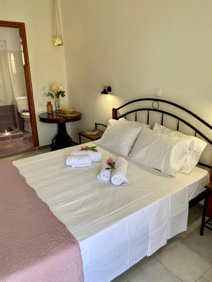 Lemon Tree Apartments A D Argostoli  Exterior photo